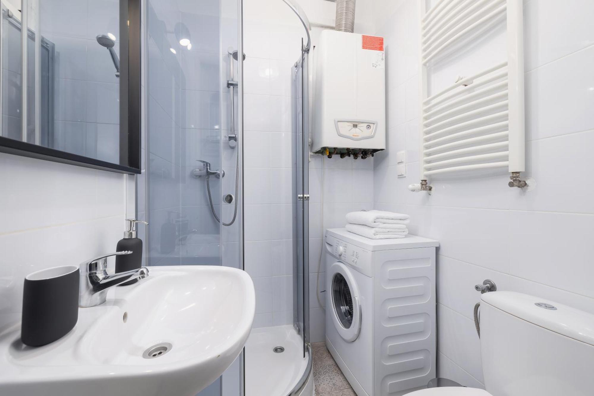 1-Bedroom Apartment - Dluga 65 Street Krakau Buitenkant foto