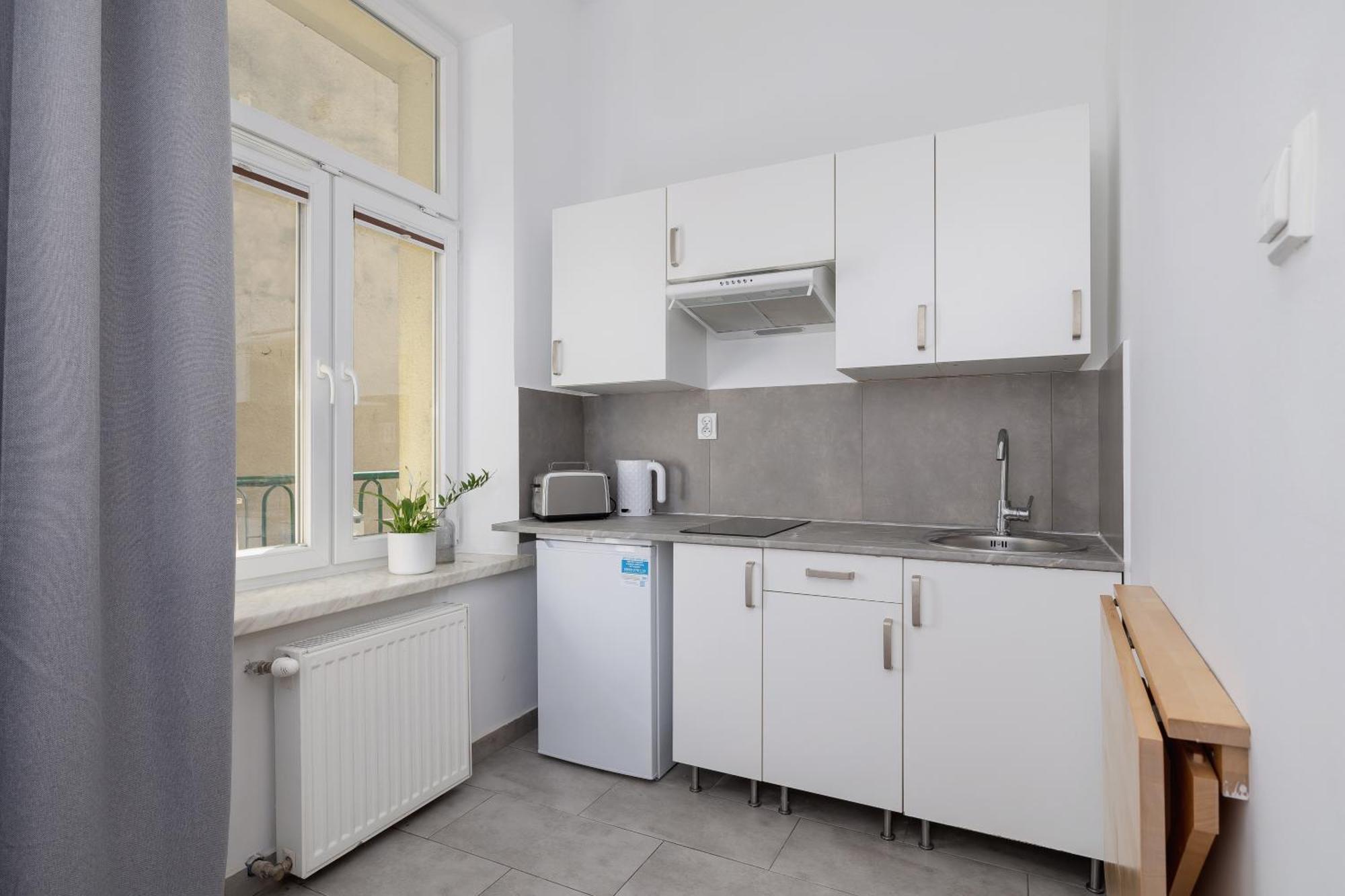 1-Bedroom Apartment - Dluga 65 Street Krakau Buitenkant foto