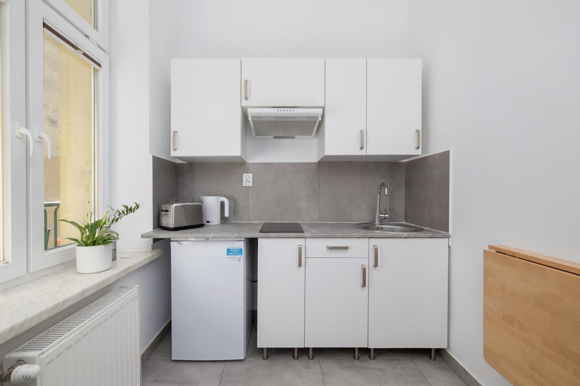 1-Bedroom Apartment - Dluga 65 Street Krakau Buitenkant foto